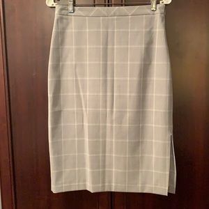 Banana Republic grey plaid lined pencil skirt